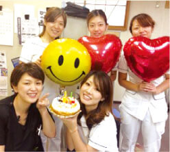 スタッフ誕生会